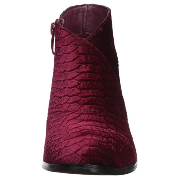 Burgundy Textural Velvet V Top Booties - Picture 8 of 10